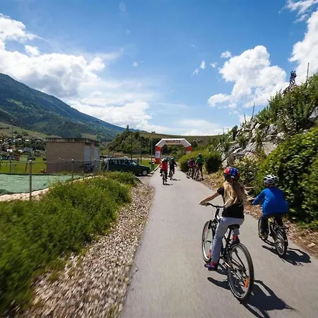 Snug With Balcony Appartement *