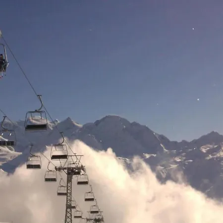 Appartement Snug With Balcony Nendaz