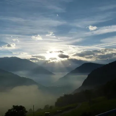 Appartement Snug With Balcony Nendaz